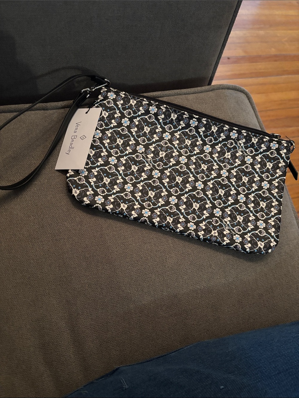 Vera Bradley - NWT - wristlet or shoulder bag